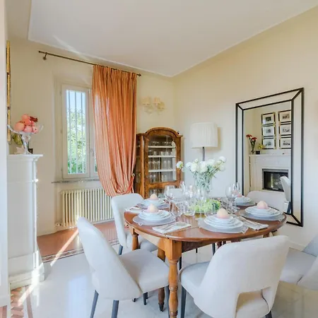 Villa Villa Orentano
