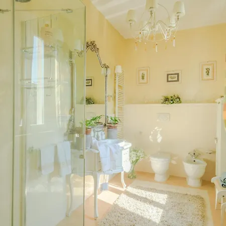 Villa Orentano Villa *