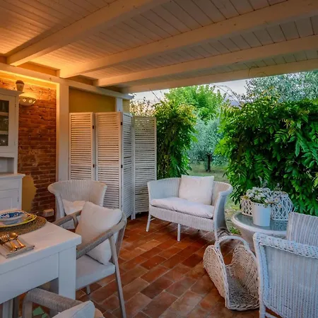 Villa Villa Orentano